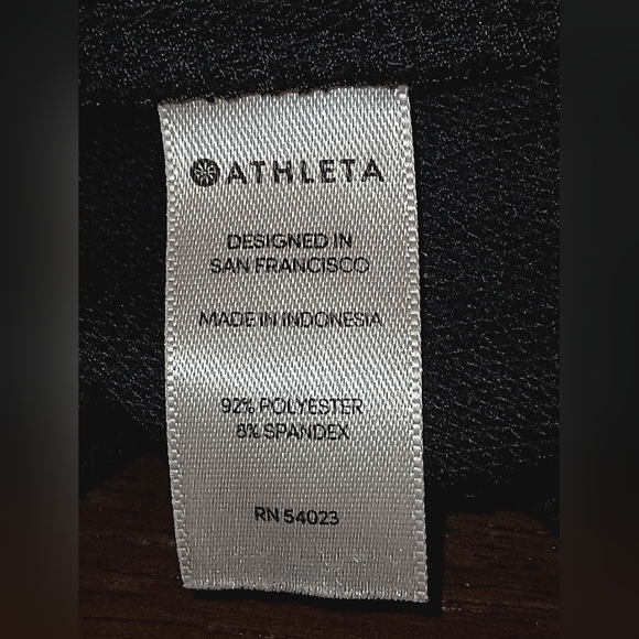 Athleta Black Athletic Shorts Size 0 - Picture 3 of 4